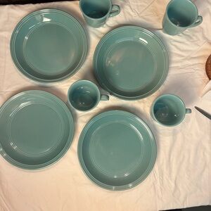 Mainstays Aqua Dinnerware Set